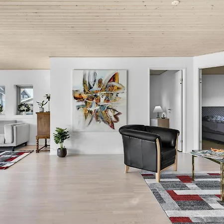 4 Sovrum Fantastiskt Hem I Skårup Fyn * Skarupore